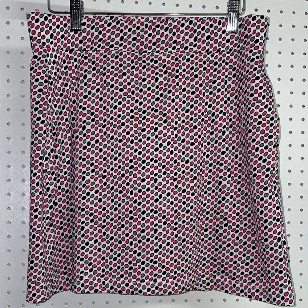 Links Edition Golf A-Line Skorts with‎ Black, Pink, & White Dots  Size Medium.